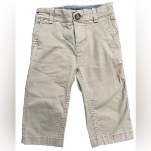 Tommy Hilfiger baby boys khaki pants 6-9months Like New